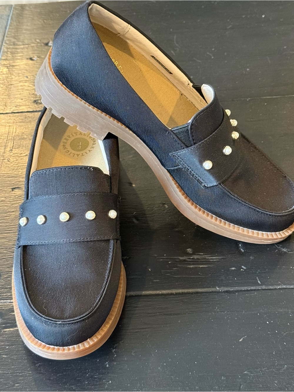 REVITALIGN Laurel Pearl Orthotic Loafers